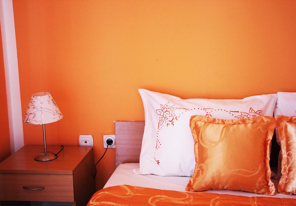 Alvanita Apartments อุลซิน ภายนอก รูปภาพ