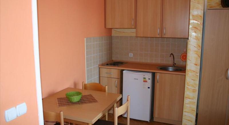 Alvanita Apartments อุลซิน ภายนอก รูปภาพ